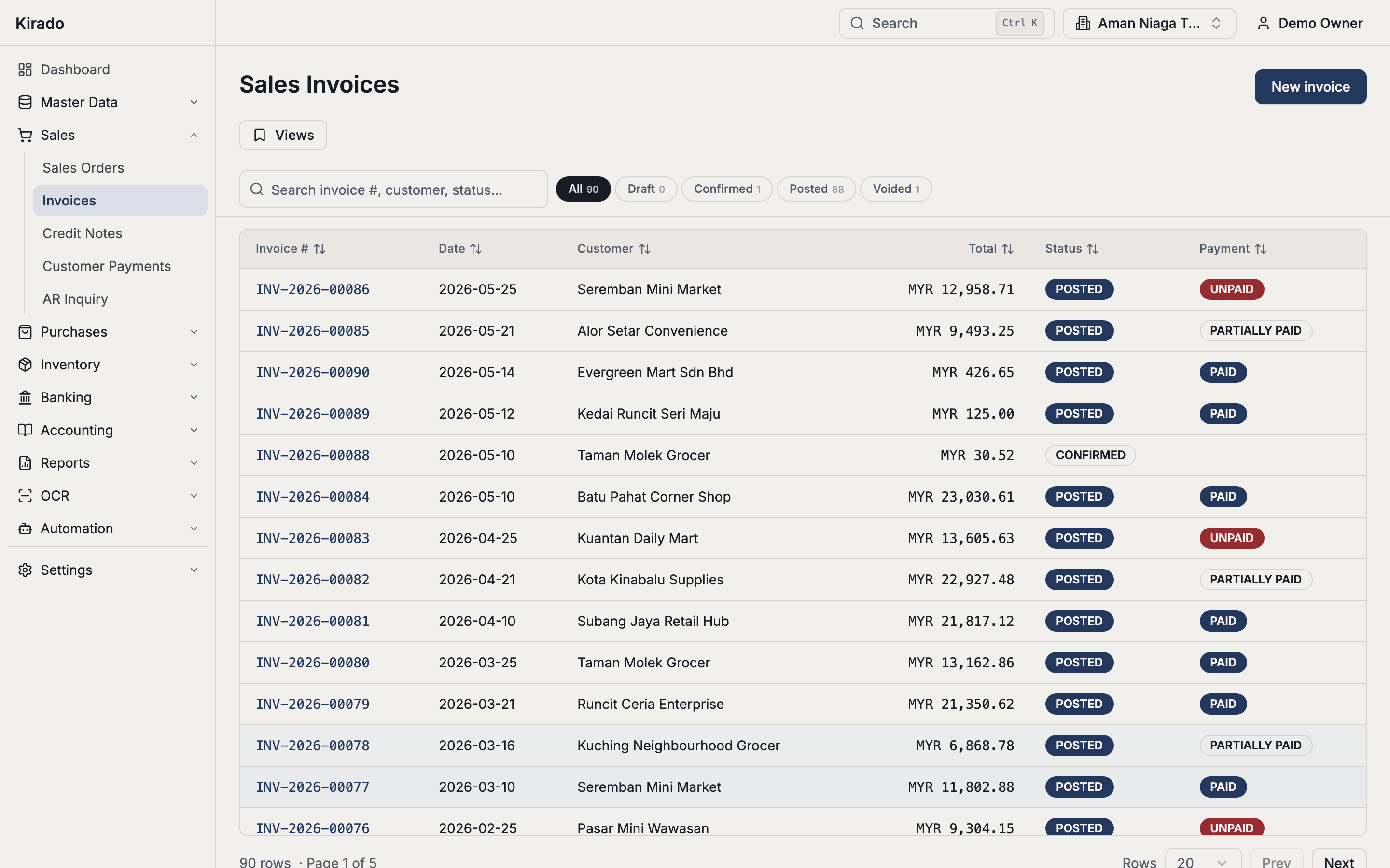 Kirado invoice list with payment statuses on desktop